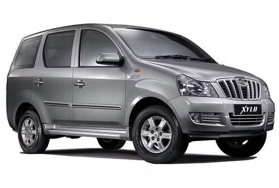 Mahindra Xylo - Muthu Tourism